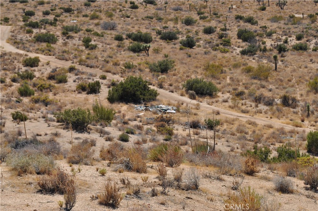 0 VAC/121 STE(PAV)/VIC AVE W