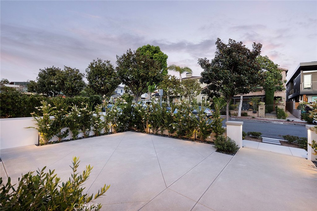 709 Marigold Avenue