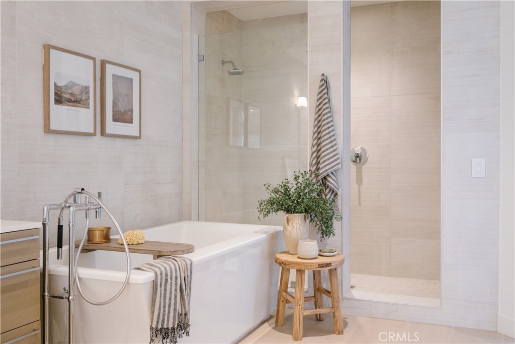 2230 Newport Boulevard 301
