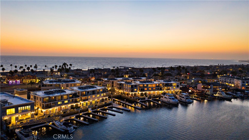 2280 Newport Boulevard 203