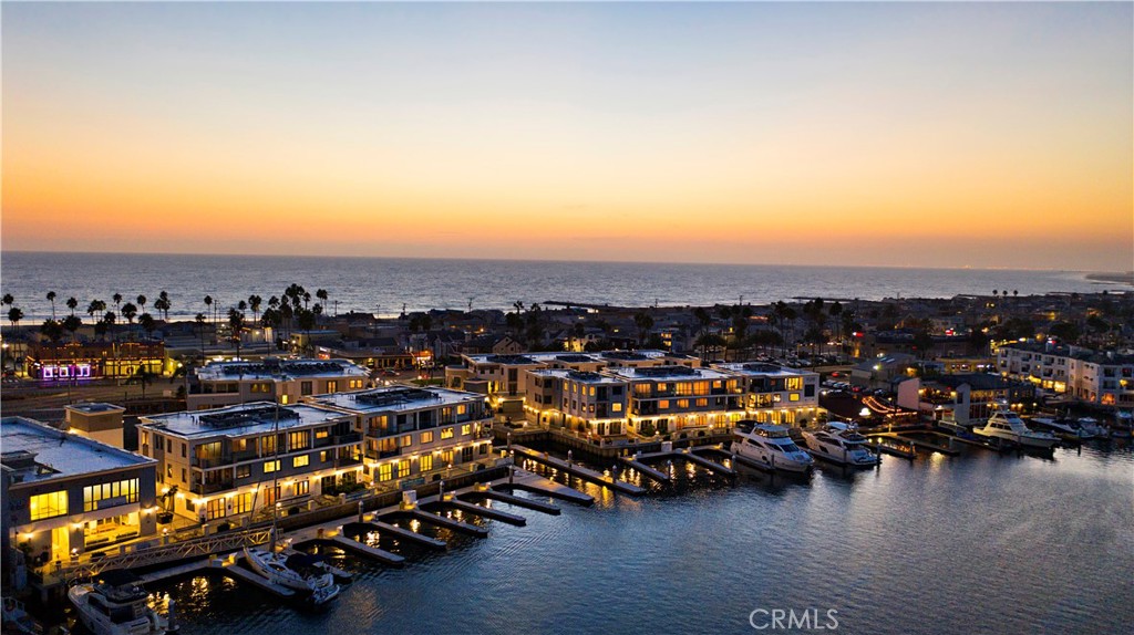 2280 Newport Boulevard 203