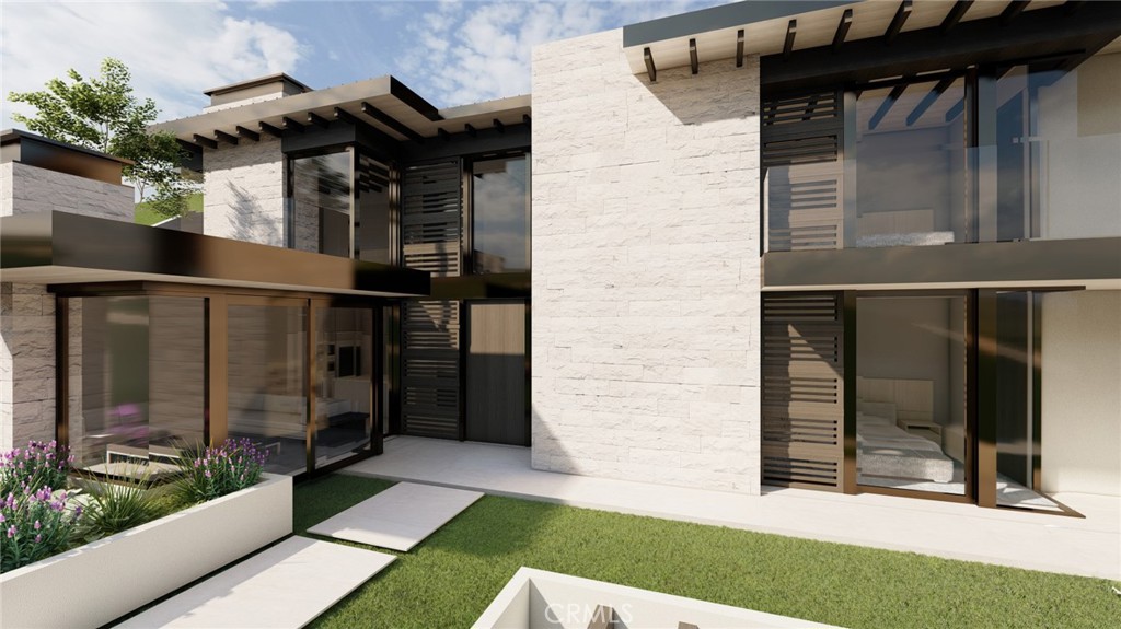 815 Bluebird Canyon Drive