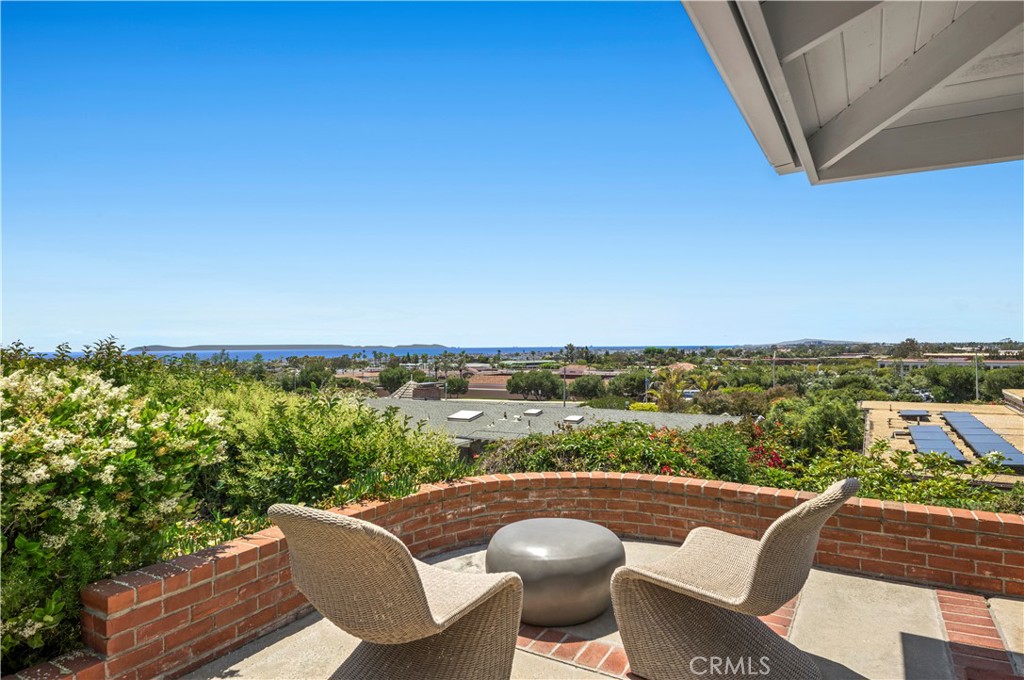 1007 White Sails Way