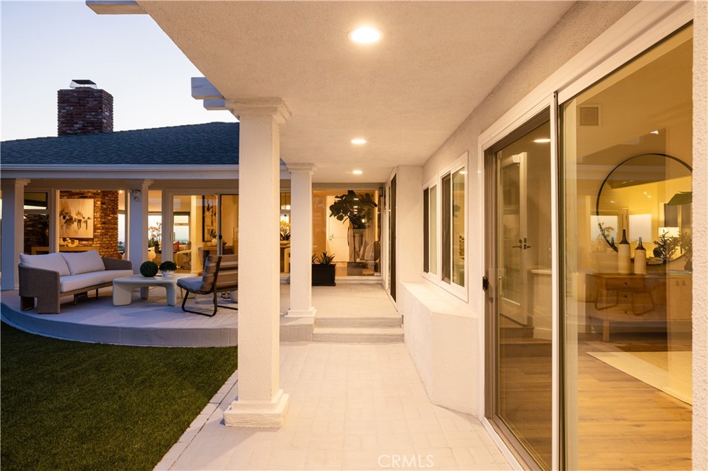1007 White Sails Way