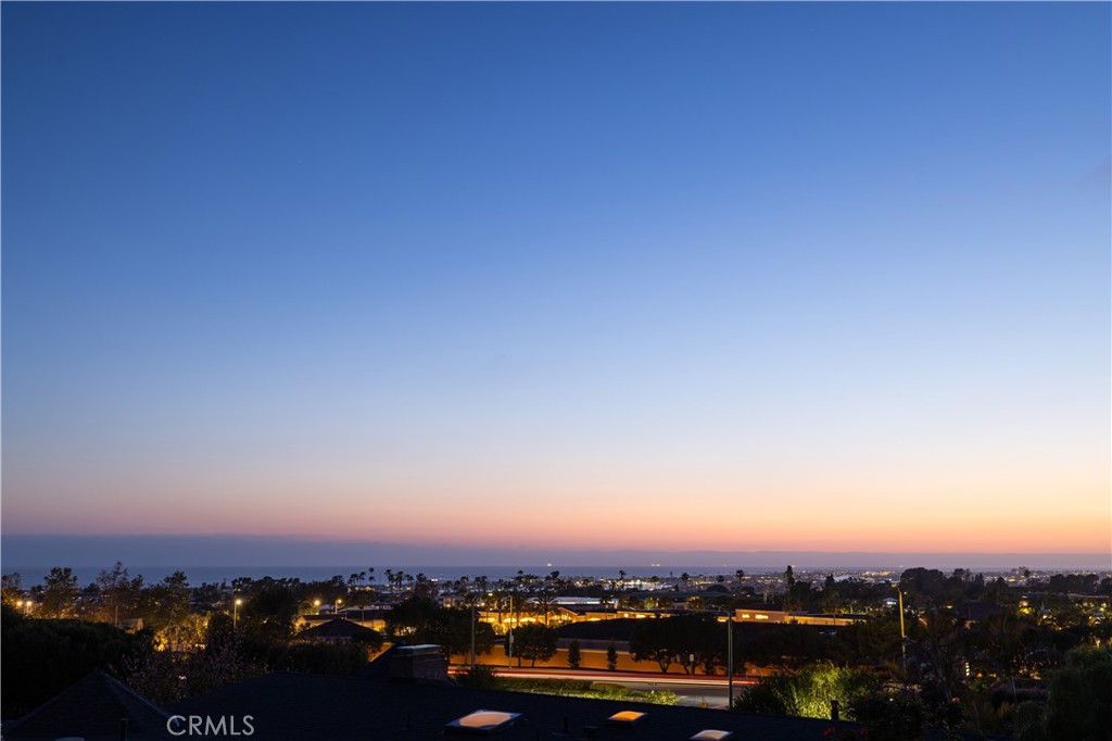 1007 White Sails Way