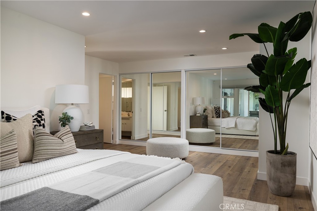 1007 White Sails Way