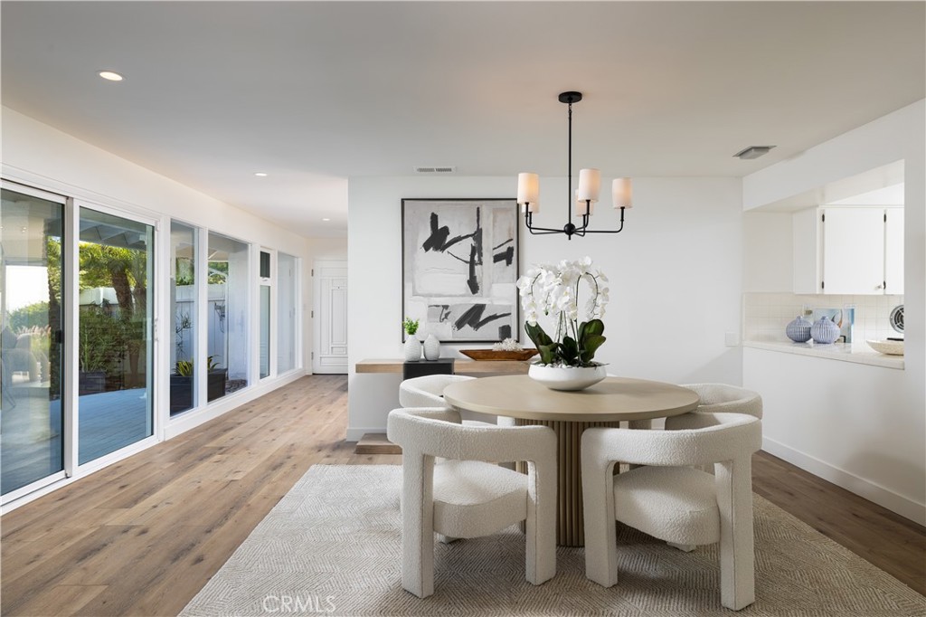 1007 White Sails Way