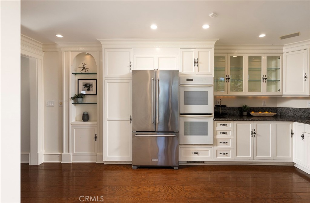 2163 Crestview Drive