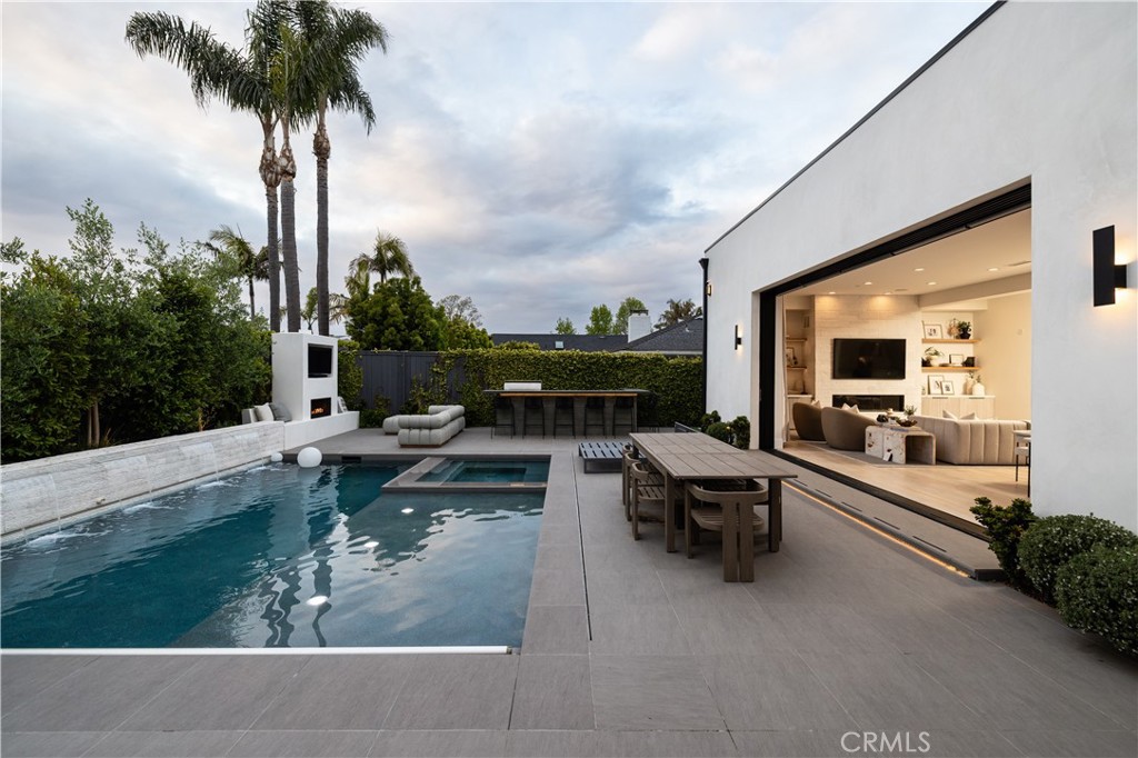 1615 Anita Lane
