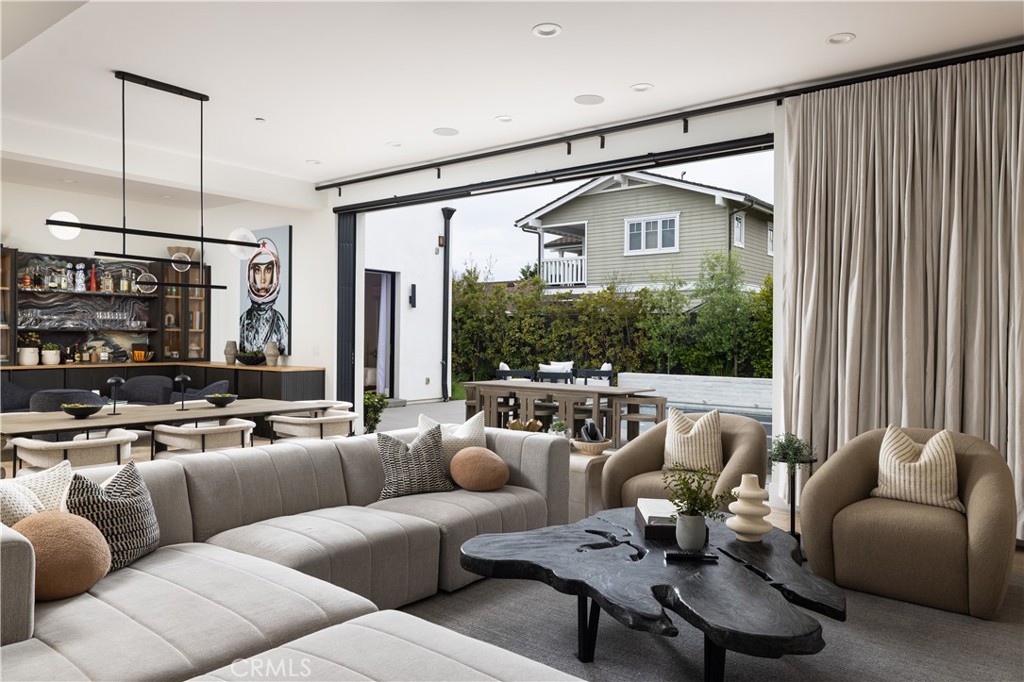 1615 Anita Lane