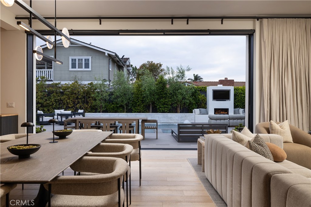 1615 Anita Lane