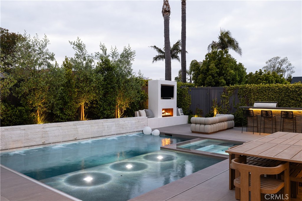1615 Anita Lane