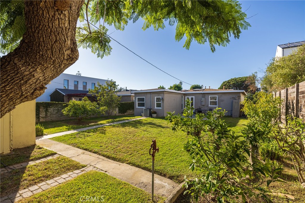 524 Tustin Avenue