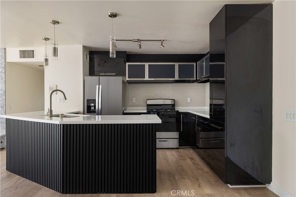 3665 S Bear Street K