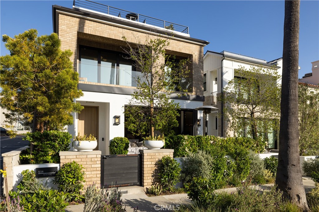 508 Goldenrod Avenue