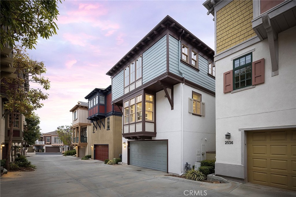 2534 Bungalow Place 87