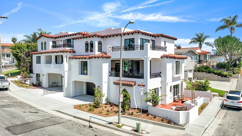 501 Elena Lane A