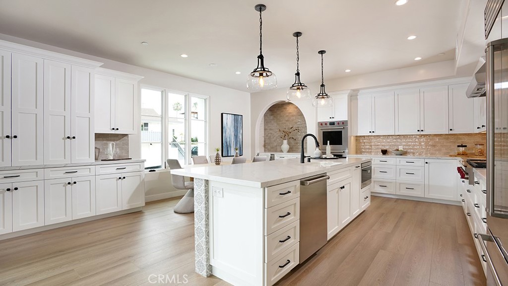 501 Elena Lane A
