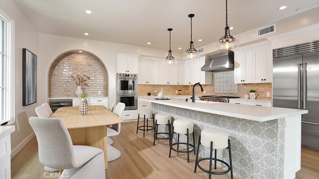 501 Elena Lane A