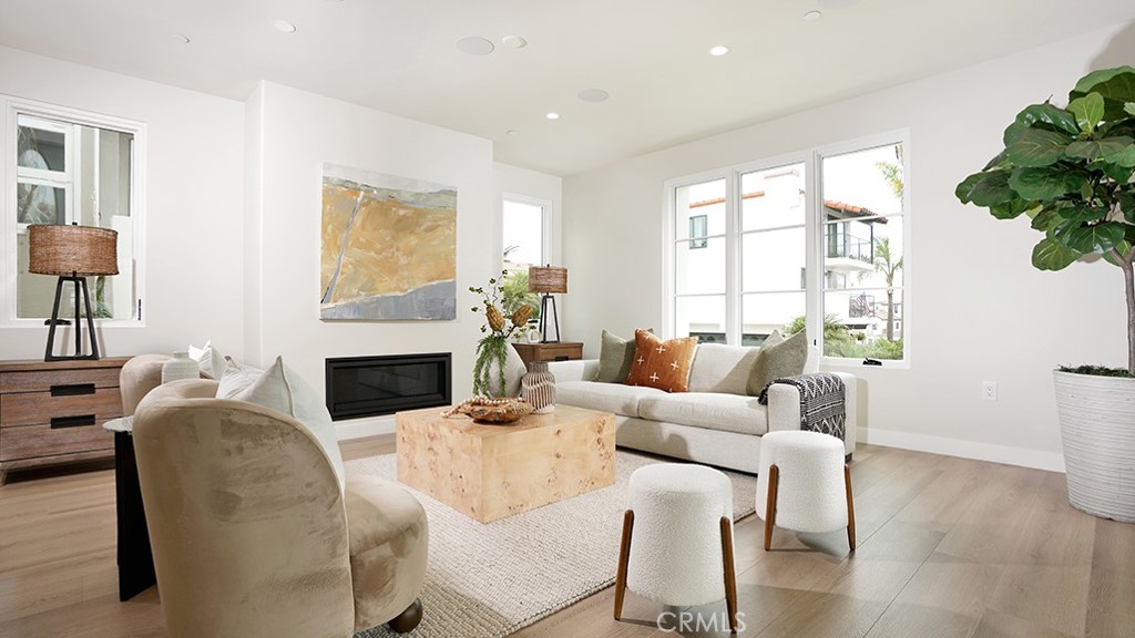 501 Elena Lane A