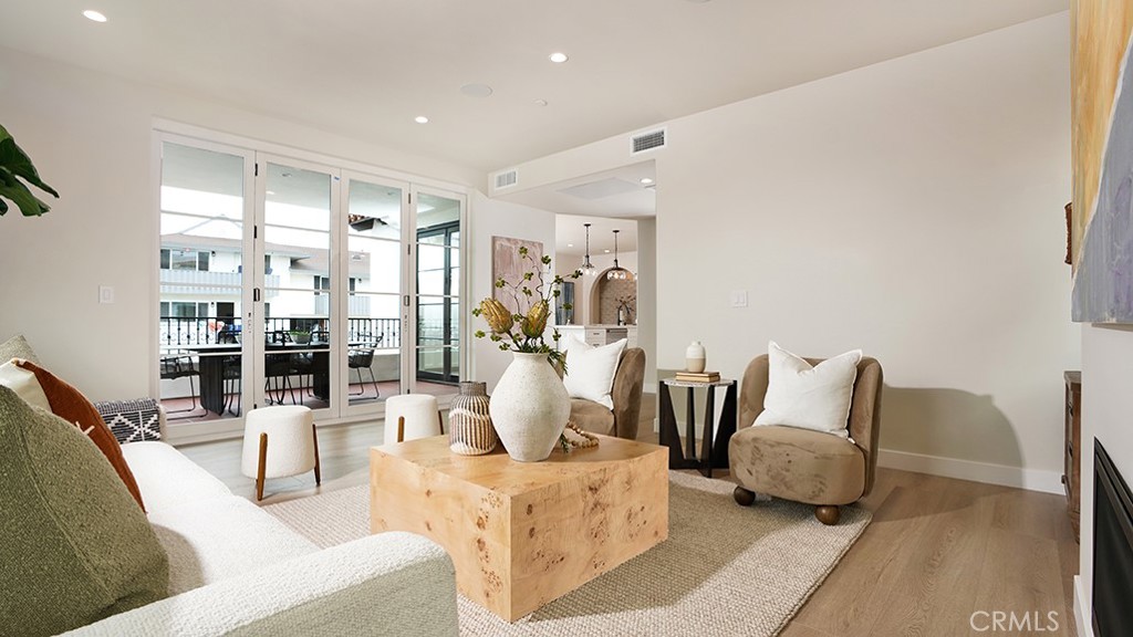 501 Elena Lane A