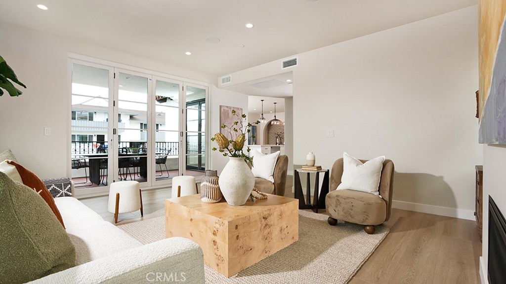 501 Elena Lane A