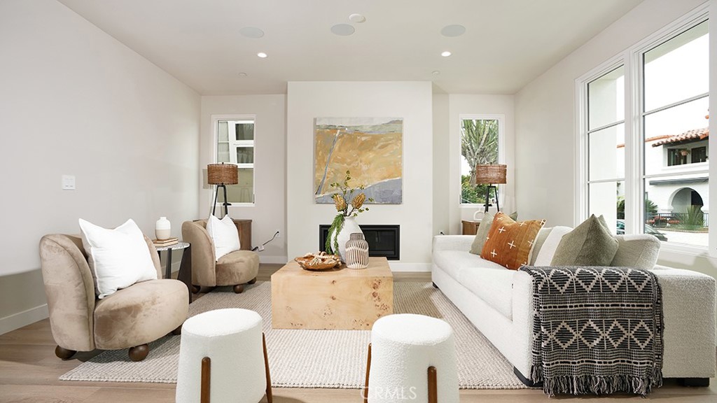 501 Elena Lane A