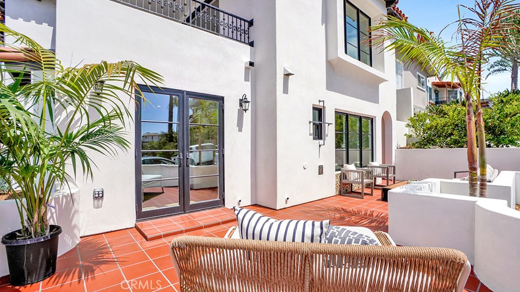 501 Elena Lane A