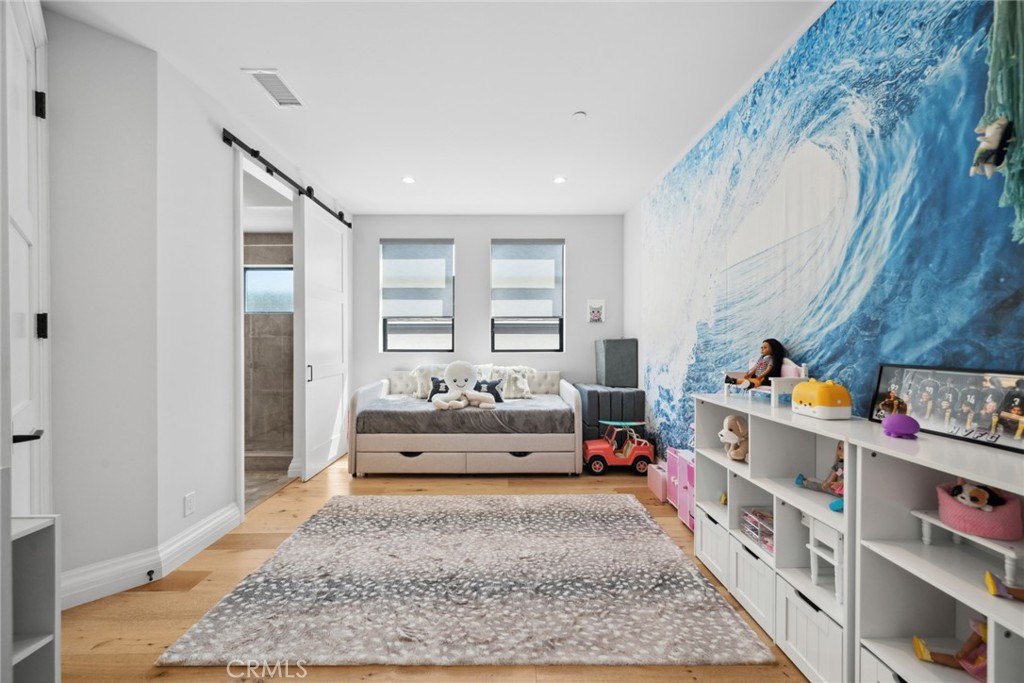 16891 11th Street 101
