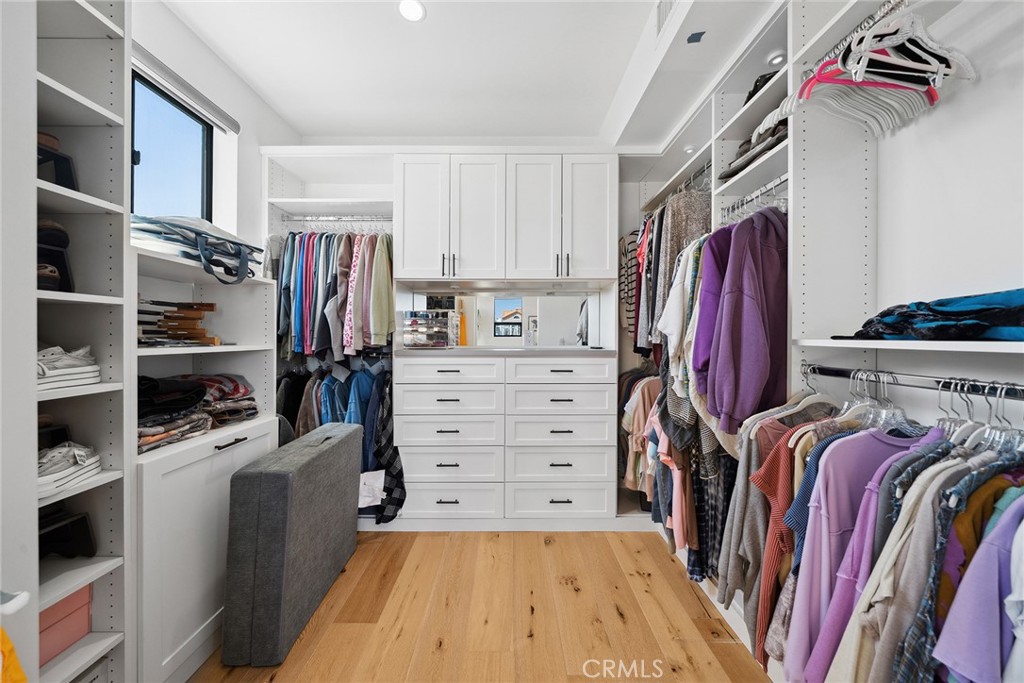 16891 11th Street 101