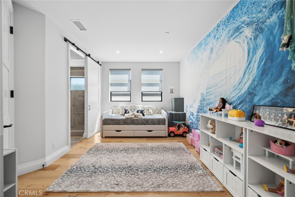 16891 11th Street 101