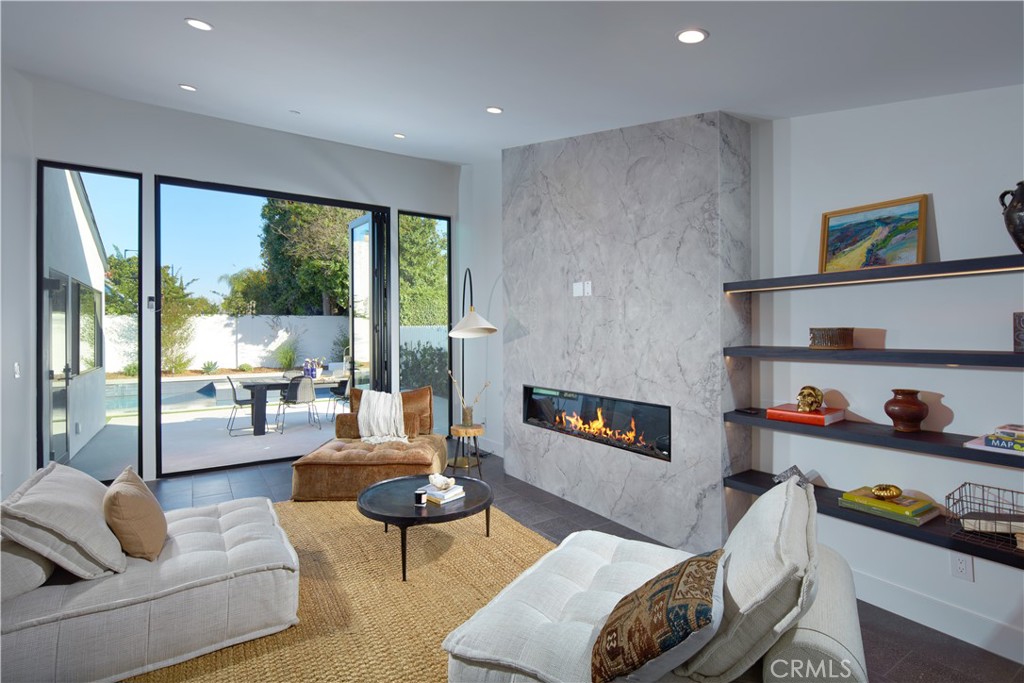 1500 Lincoln Lane