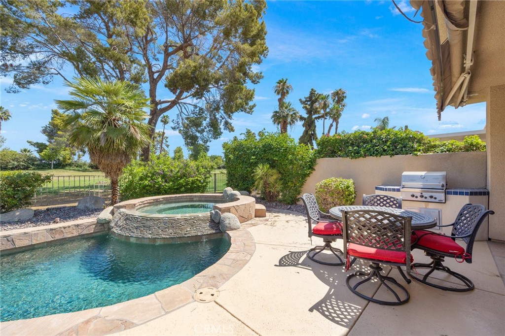 103 N Kavenish Drive