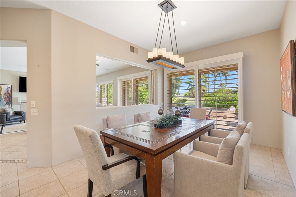 103 N Kavenish Drive