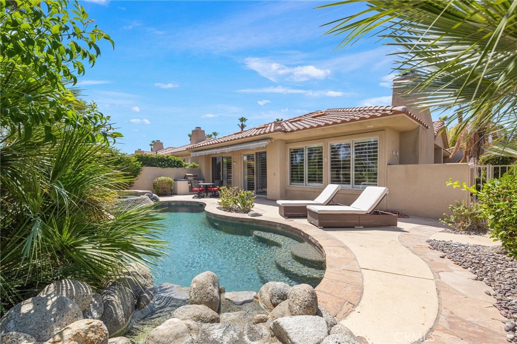 103 N Kavenish Drive