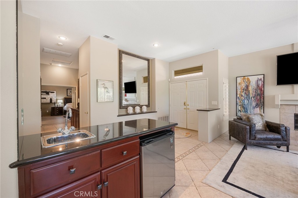 103 N Kavenish Drive