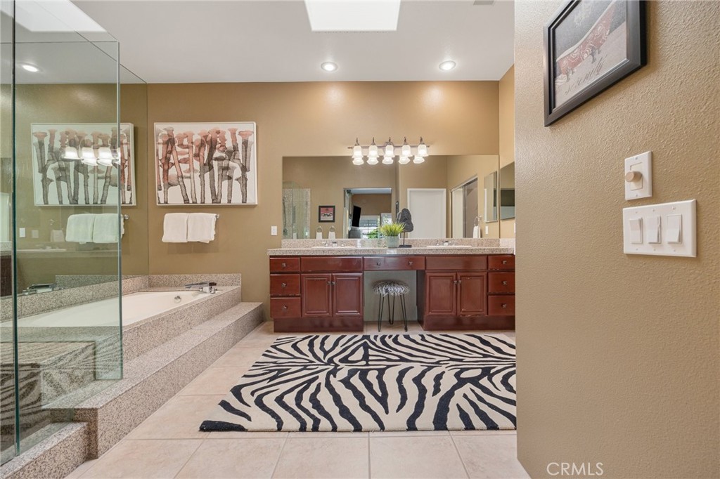 103 N Kavenish Drive