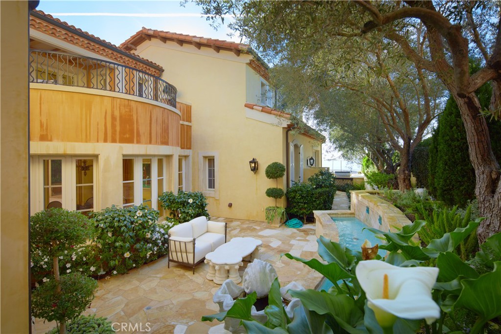 5 Pelican Vista Drive