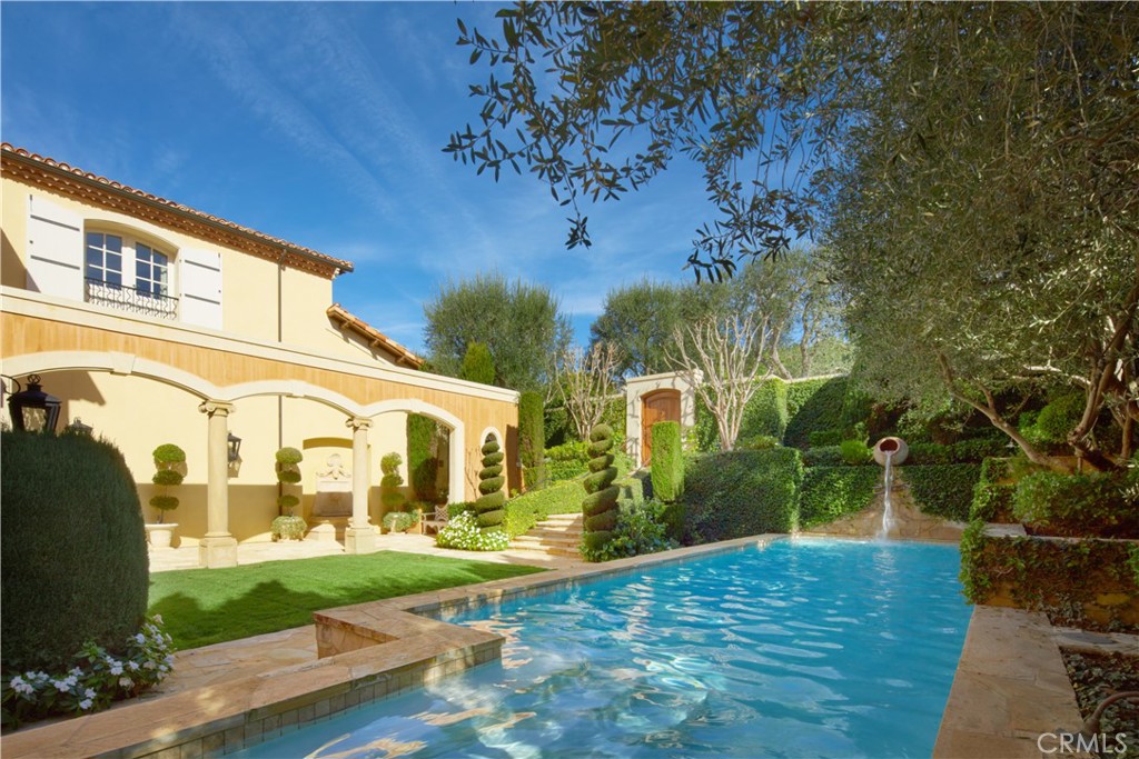 5 Pelican Vista Drive