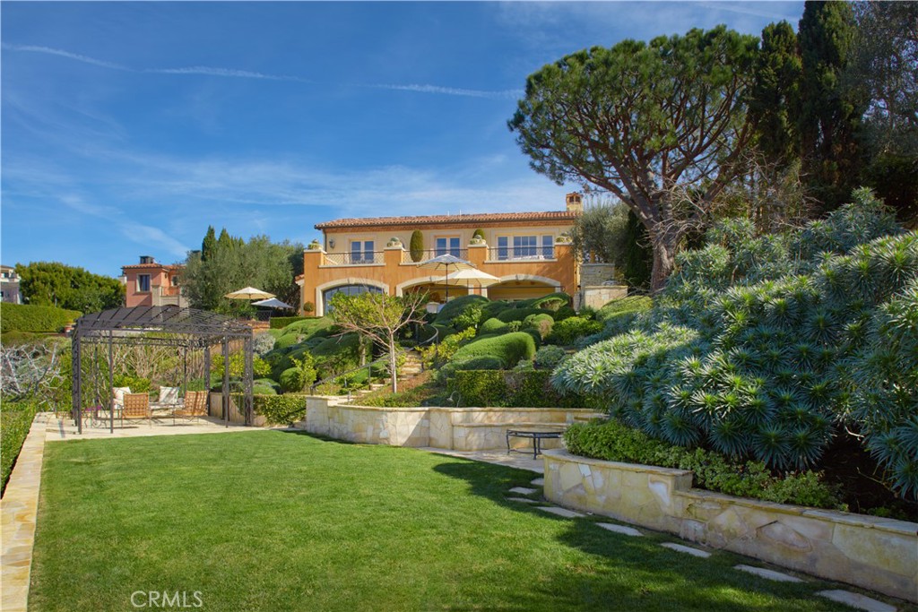 5 Pelican Vista Drive
