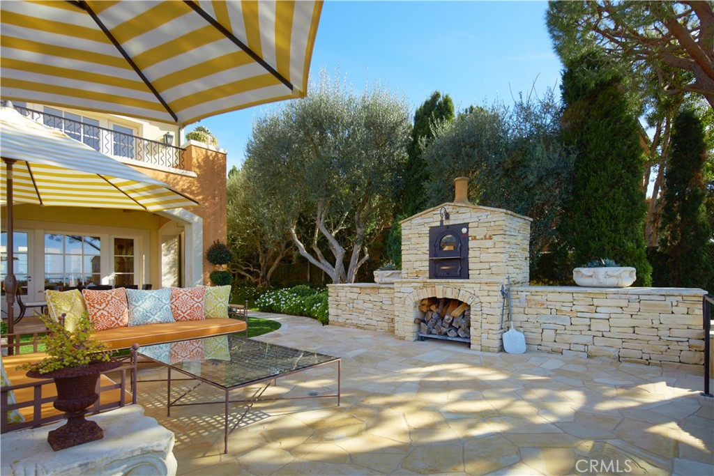 5 Pelican Vista Drive