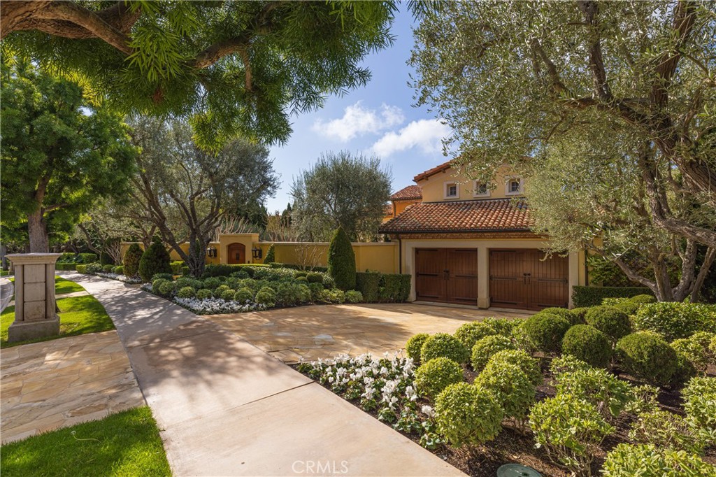 5 Pelican Vista Drive