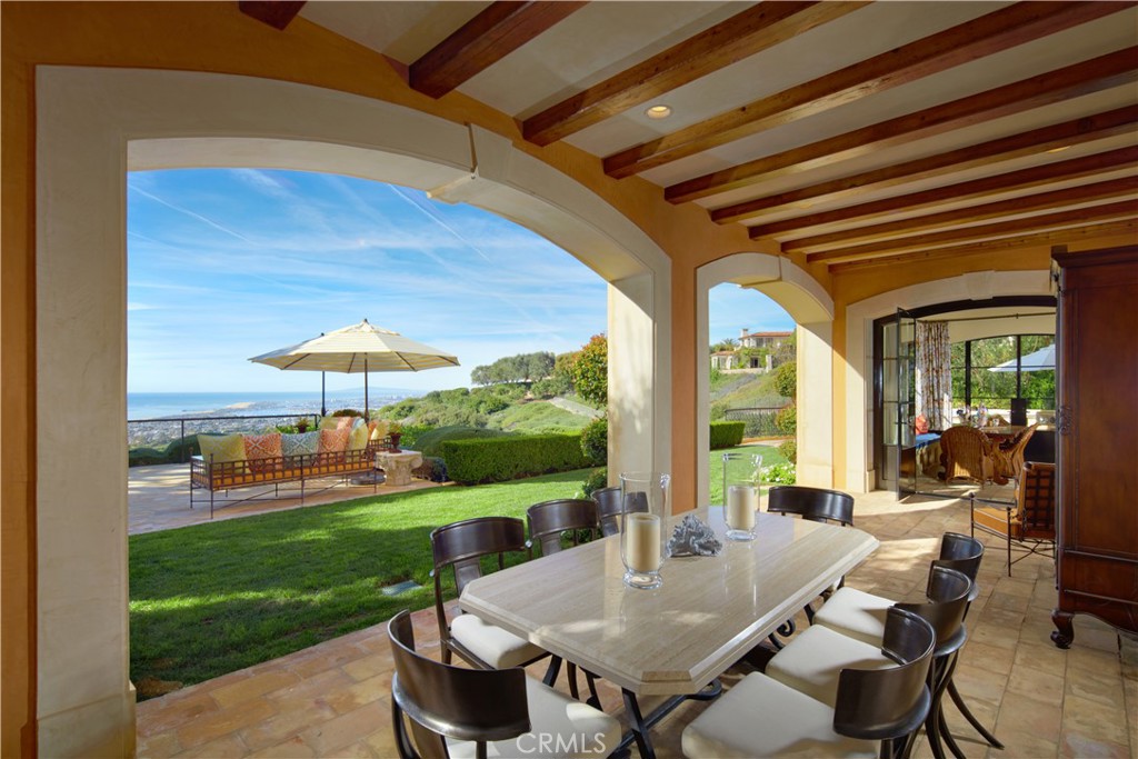 5 Pelican Vista Drive