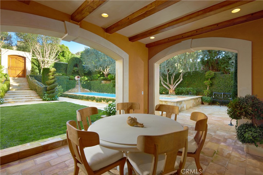 5 Pelican Vista Drive