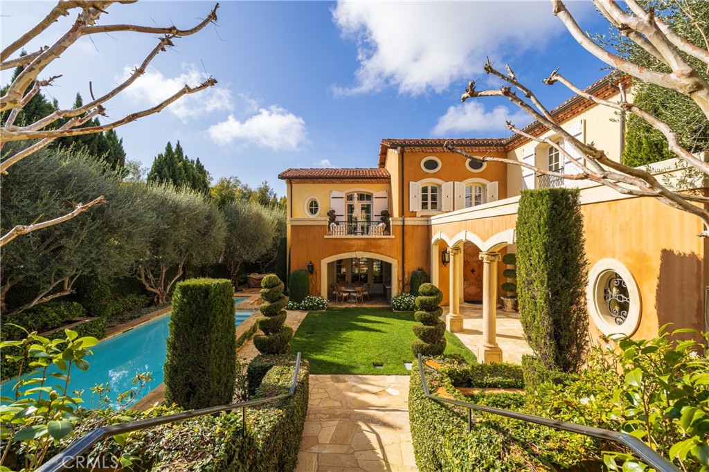 5 Pelican Vista Drive