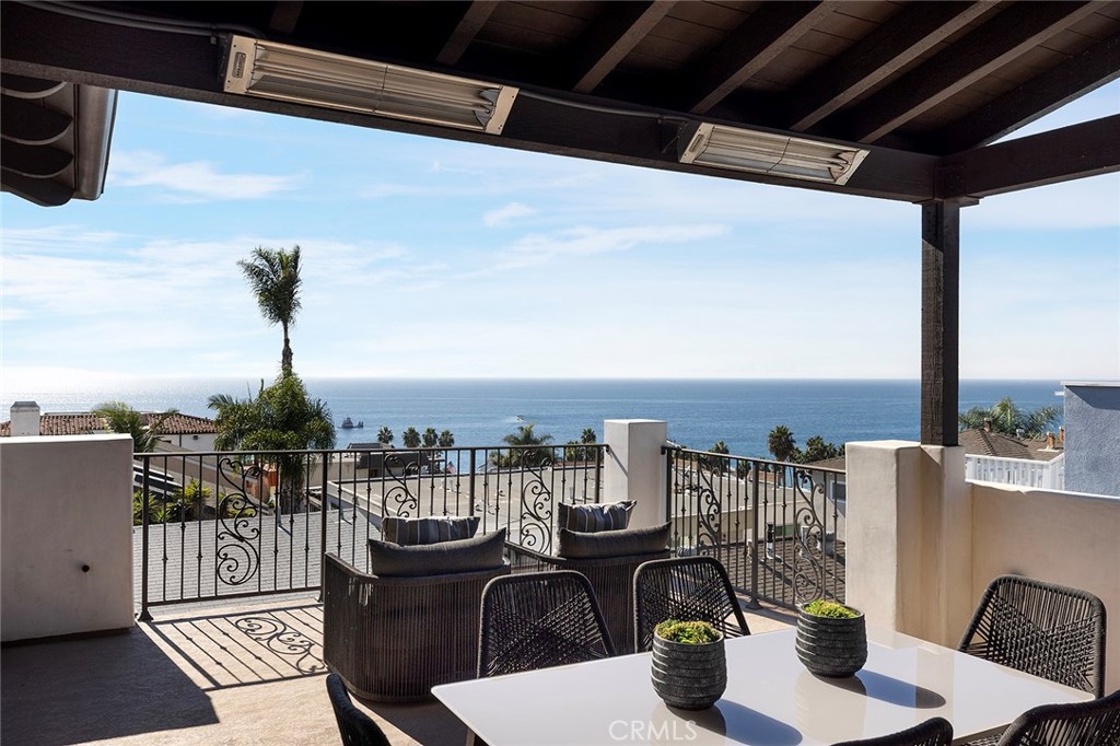508 Avenida Victoria