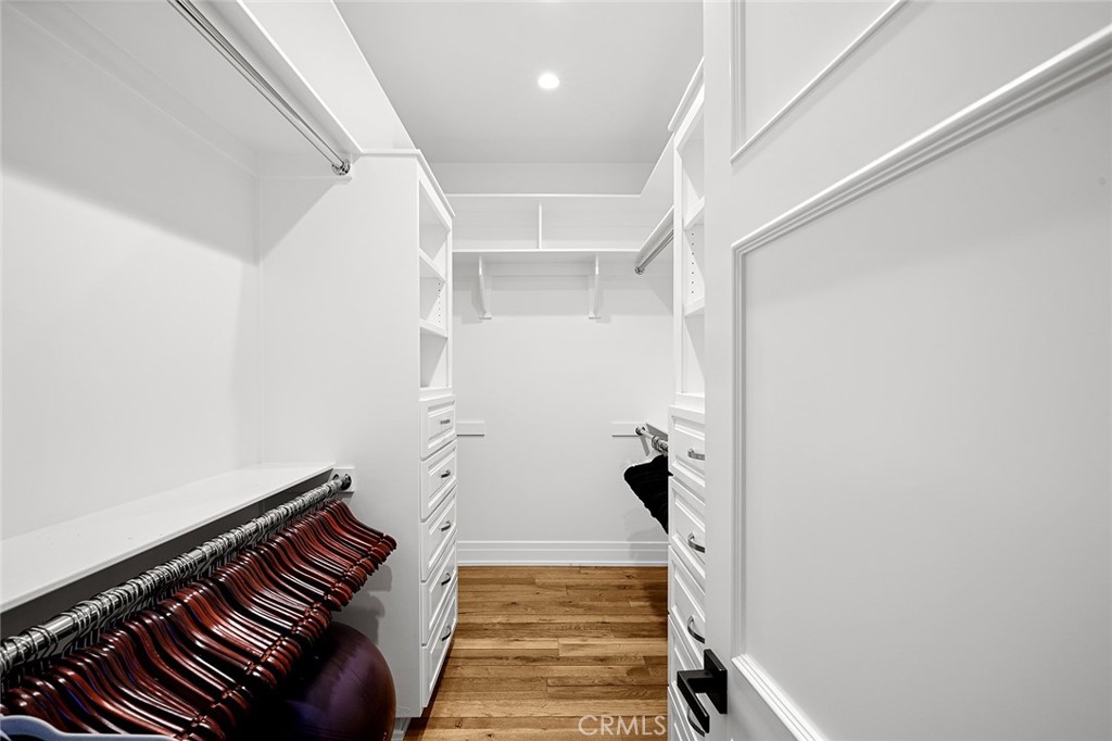 508 Avenida Victoria