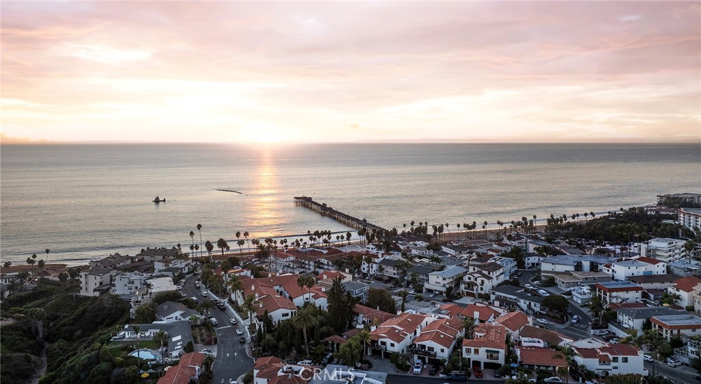 508 Avenida Victoria