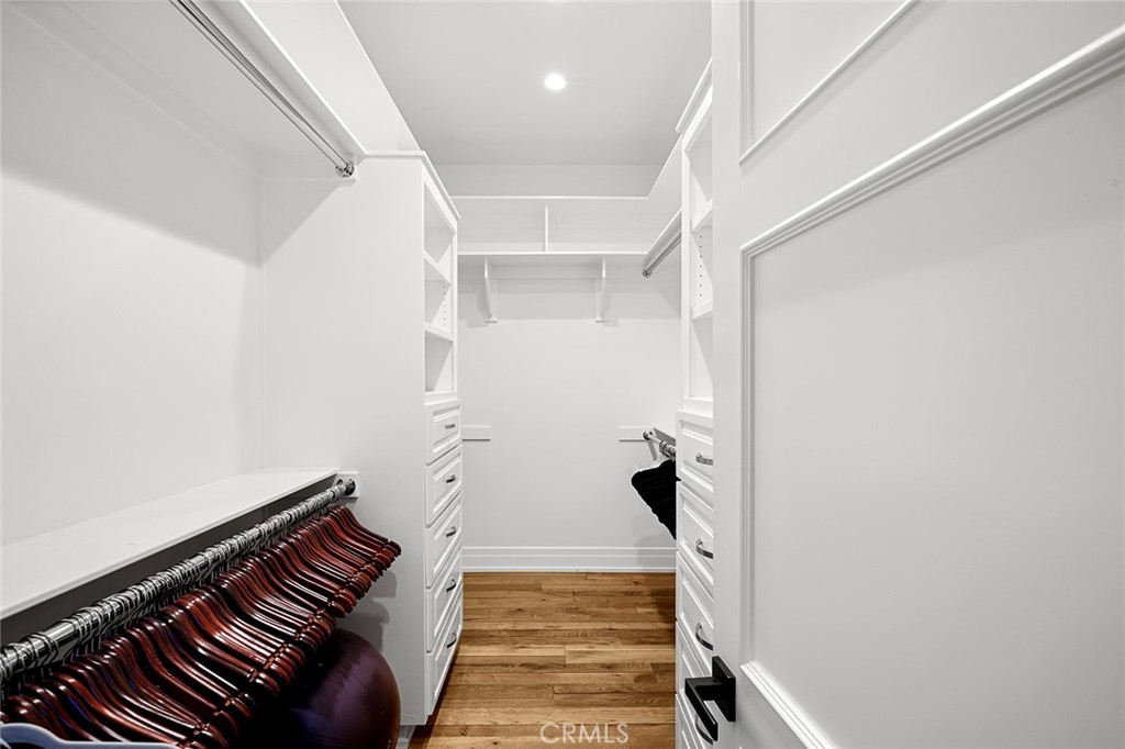 508 Avenida Victoria