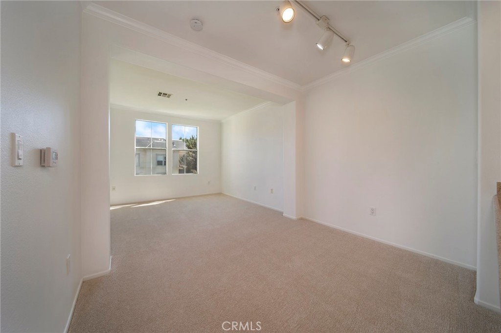 2457 Watermarke Place